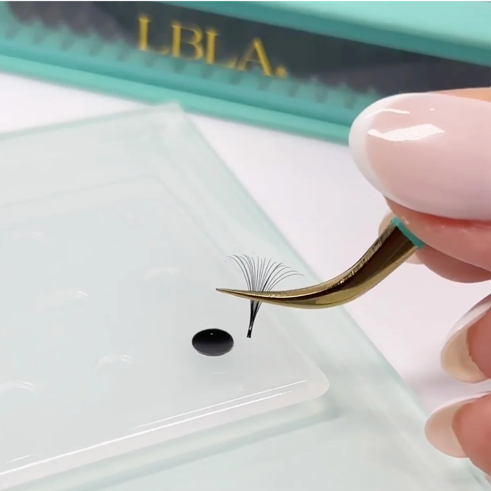 LBLA Flower Power Lashes 3